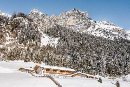 Lamonte Luxury Chalet