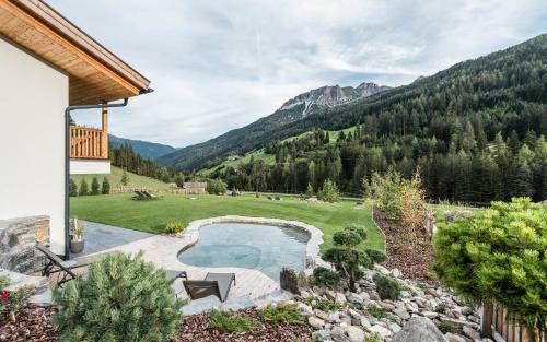 Lamonte Luxury Chalet