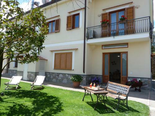 La Casa Di Nonna Elvira Suite Eros