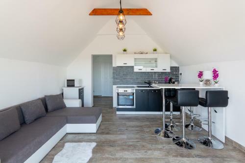 Villa K�li Vineyard Estate