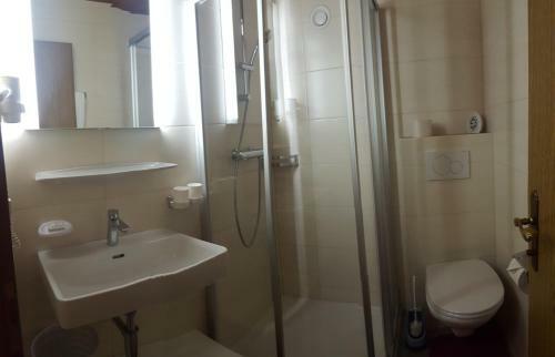 Hostal G�stehaus Eberl
