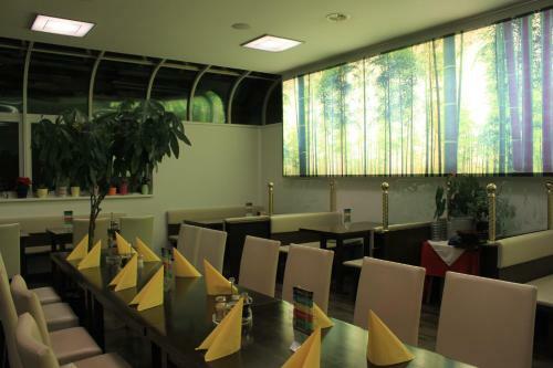 Hostal Pension & Restaurant Tsingdao