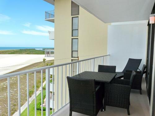 Tradewinds 1003
