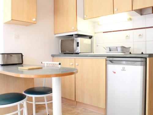 Apartamento Studio La Rochelle, Studio Flat, 2 Persons - Fr-1-246-227