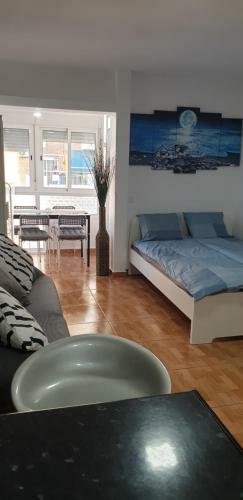 Apartamento Con Vistas Al Mar Y La Piscinas!!