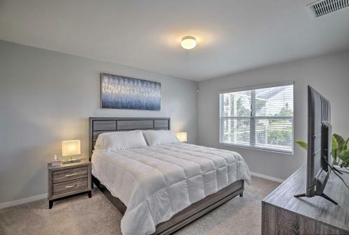 Modern Home With Heated Pool, 3 Mi To Beach