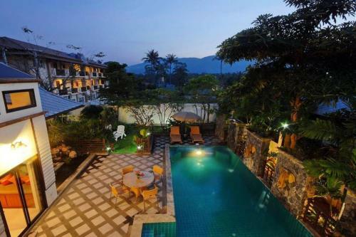 3 Bedroom Villa Shine