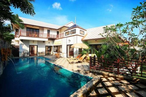 3 Bedroom Villa Shine