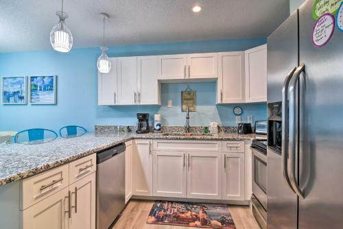 Colorful Coastal Escape - Walk To The Beach!