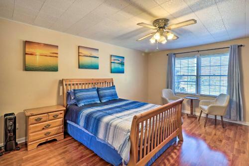 Lakefront Macon Home With Pool, Dock And Fire Pit!