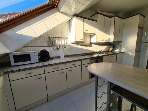 Apartamento 106a �tico Con Garaje Y Chimenea Cerca de La Playa