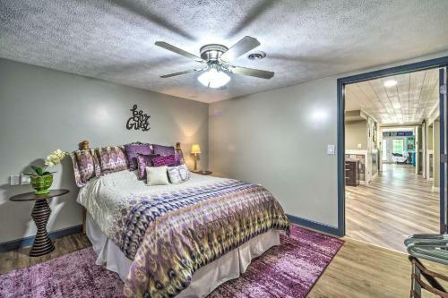 Apartment With Shared Amenities On 50 Acres
