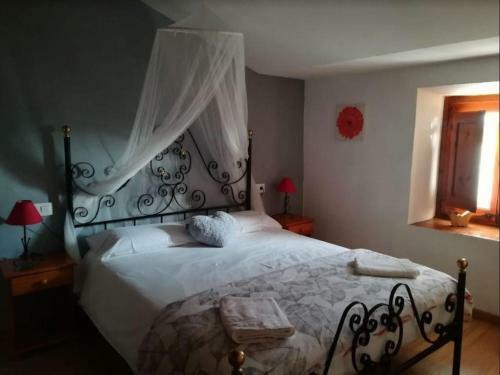 Rectoria de Montclar- Habitatge D'�s Tur�stic -apartament