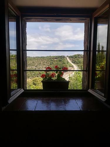 Rectoria de Montclar- Habitatge D'�s Tur�stic -apartament