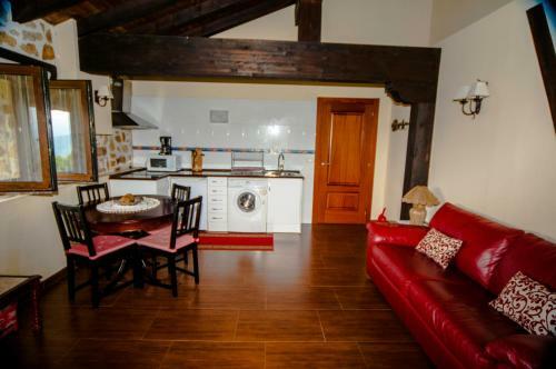 Apartamentos Rurales Larrago