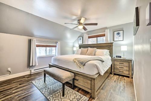 Country Club Hideaway With Community Amenities!