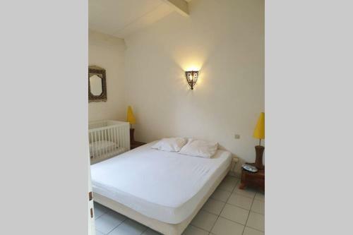 Maison Avec Vue Mer, �tang De Leucate Et Pyr�n�es