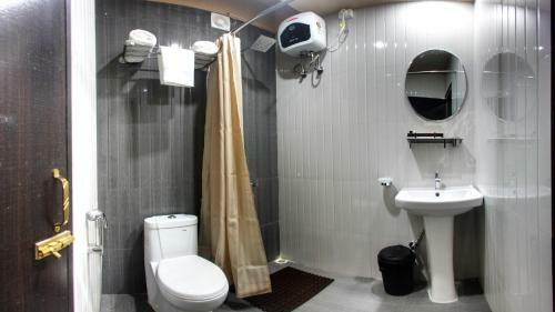 Hotel Bharalu Residency