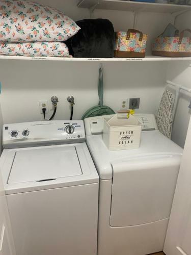 Apartamento Red Hen Rental - Newly Remodeled