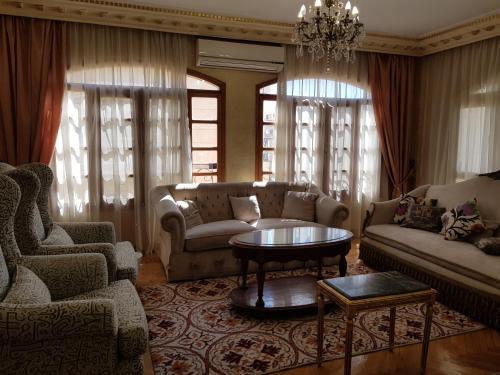 Elite Homes 3br Sunny Apartment Families Only