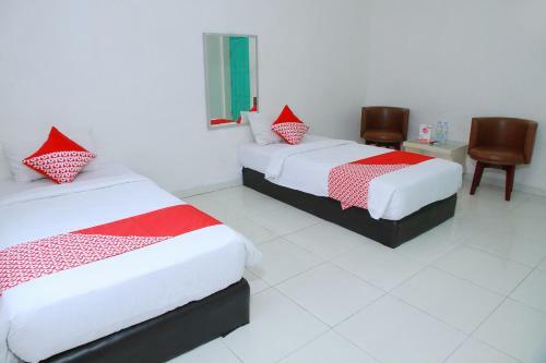 Oyo 1325 Grand Wisata Hotel