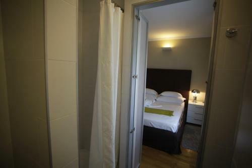 Premier Apartment