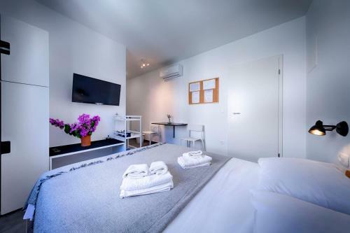Hostal Apartmani Dule Komiza