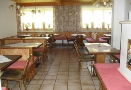 Hostal Jugendg�stehaus Oberau