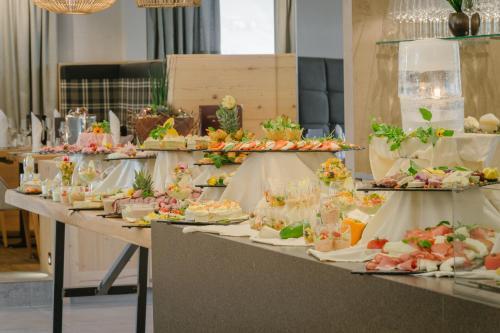 Hotel Alpendorf