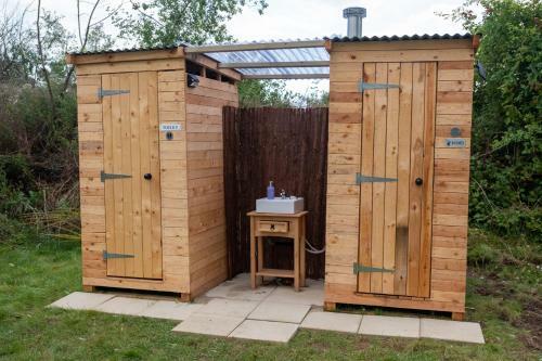 The Moat Lake Glamping Pod