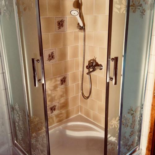 Lodge Holiday Cottage V Borov�