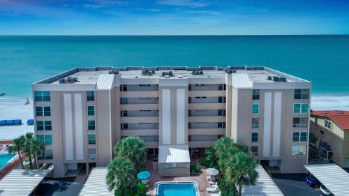 Apartamento Madeira Beach Florida Condo