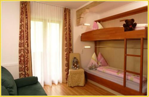 Hostal Pension Appartements �tzmooshof