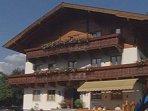 Hostal Pension Appartements �tzmooshof
