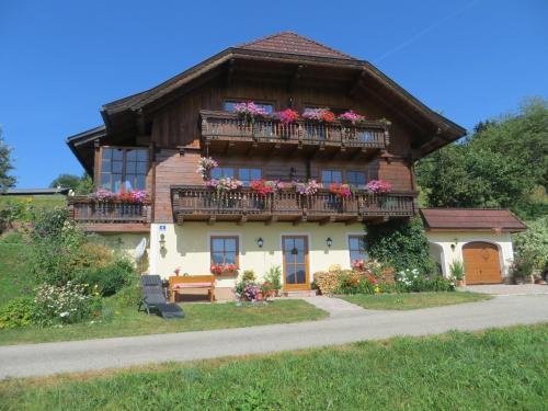 Apartamento Ferienwohnung Brigitte Perner