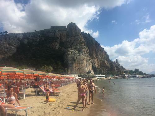 Beach Holiday (Near Rome And Napoli)