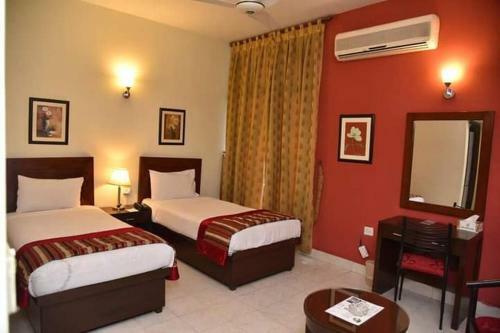 Bed & Breakfast Hotel Herfa Inn - Family Oriented