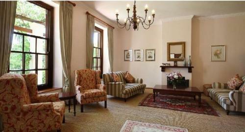 Hostal Ridgeback Guest House