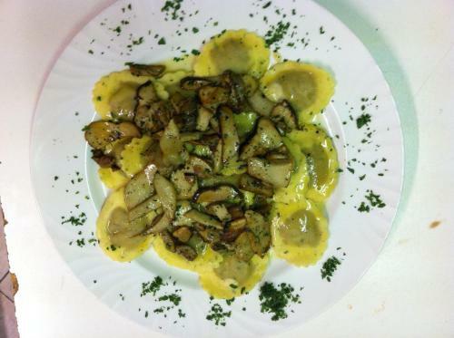 Hostal Pensione Agra