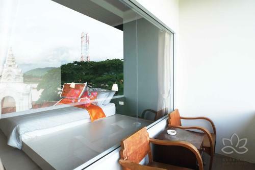 Hostal Buakum Resort (river)