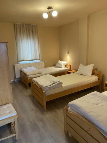 Lodge Kulcsoshaz Farkaslaka