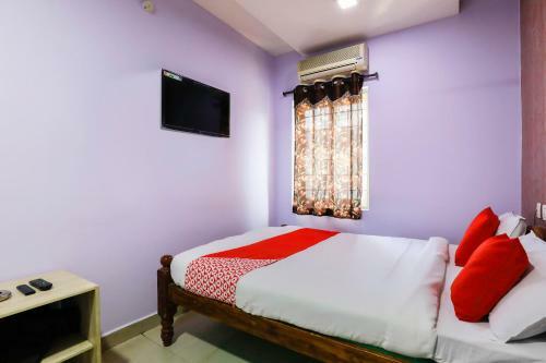 Hotel Oyo Flagship 65201 Raghava Guest House