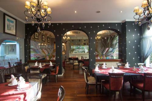 Hotel Buddy Oriental Riverside Pakkret