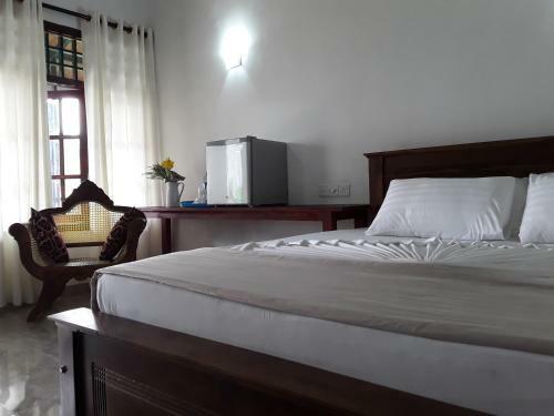 Hostal Ella Grand Peak Hotel
