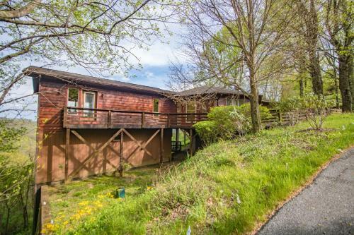 A Nest With A View - Stunning Views, Updated Kitchen, 5 Mins To Blowing Rock