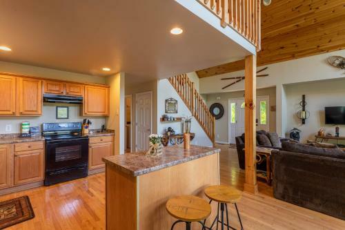 4 Bears Lodge - Pet Friendly Mountain Home In Banner Elk