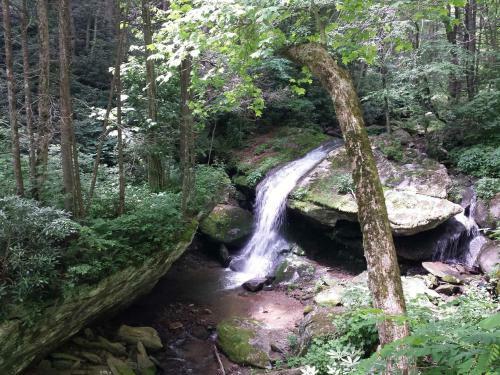 A Big View Great Seven Devils Home Beautiful Decor Great Views Hot Tub
