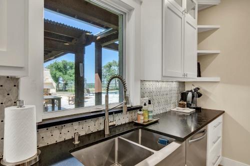 Huge Luxury Home On 13 Acres With Views & Firepit