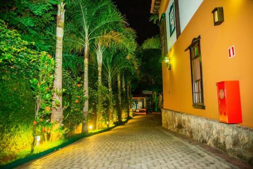 Hostal Tiradentes Village