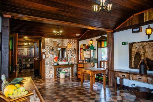 Hostal Tiradentes Village
